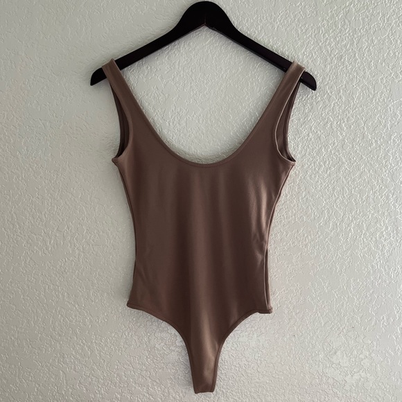 Lovers + Friends bodysuit - Picture 3 of 7